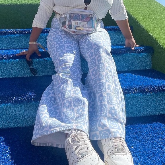 Design pants - Picture 3 of 3